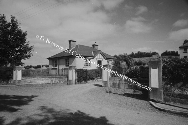 REPARATION CONVENT ENTRANCE GATE SHOWING RETREAT HOUSE AND LODGE